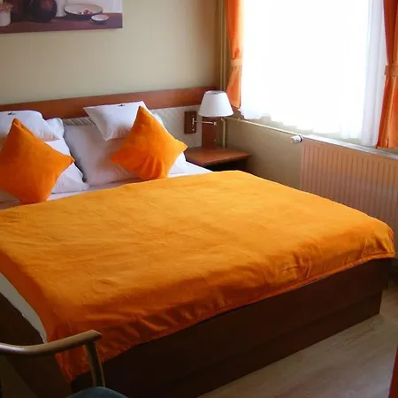 Hermina Panzio シオーフォク